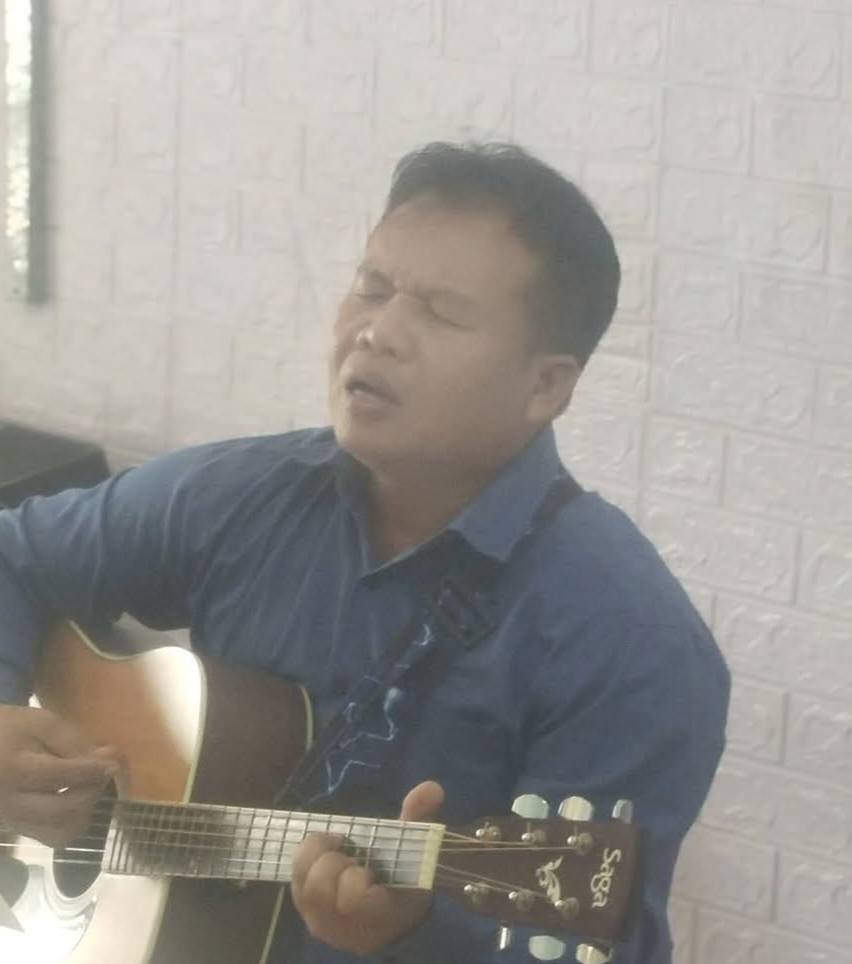 อาจารย์ สมมาตร์